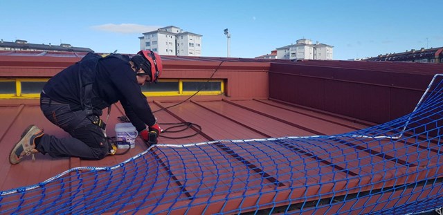 Cubrimos su nave con lonas y cubiertas de PVC impermeables en A Coruña - Imagen 1