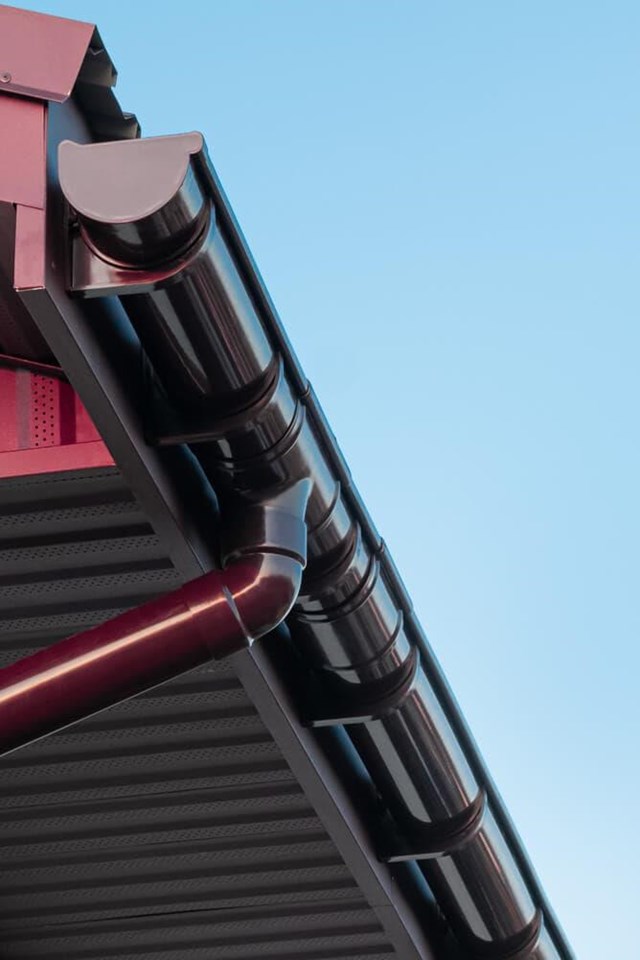 Especialistas en la limpieza de canalones en A Coruña