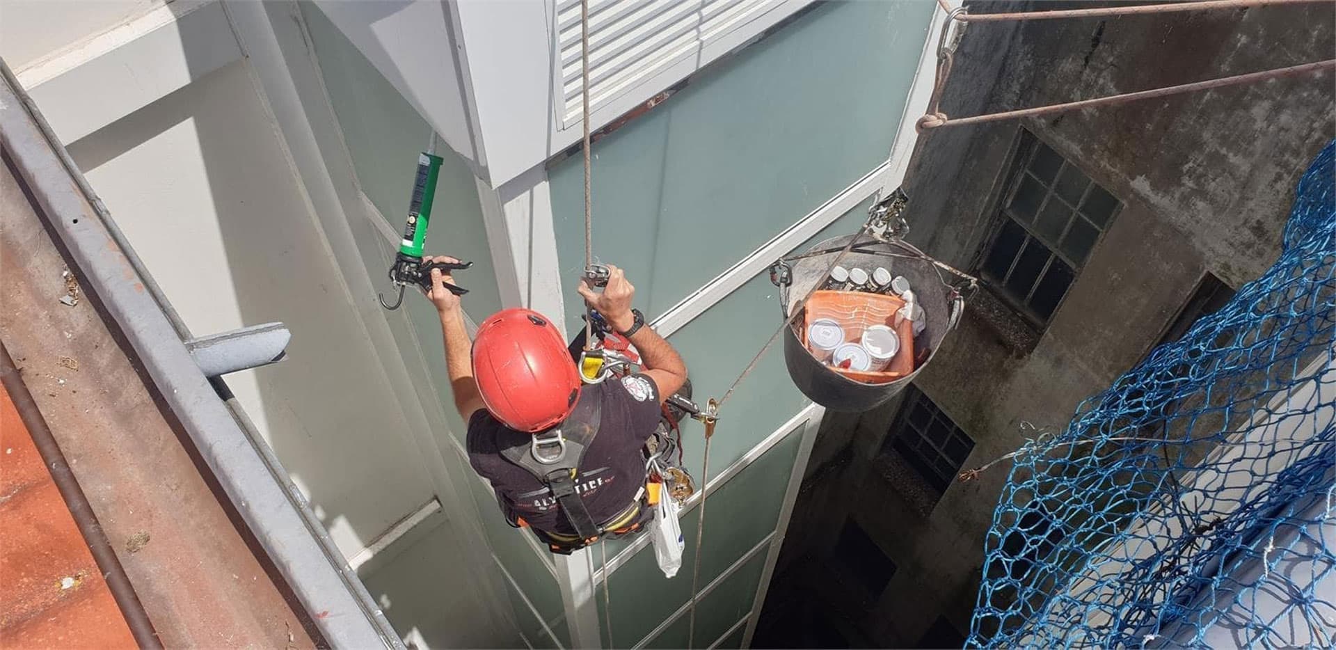 ¿Desea realizar un trabajo vertical? Contáctenos