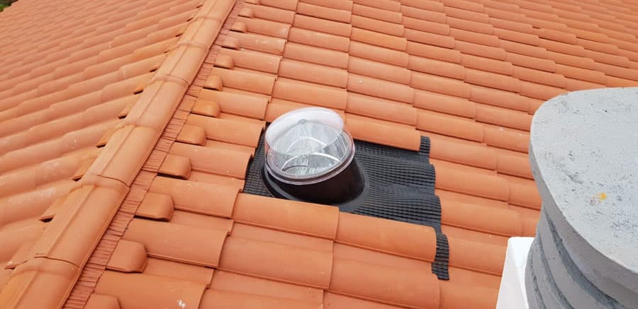 Alvértice Mantenimiento General de Edificios S.L.: mantenimiento vertical especializado