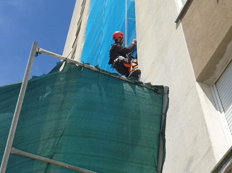 ¿Qué tenemos en cuenta a la hora de instalar redes de protección colectiva?